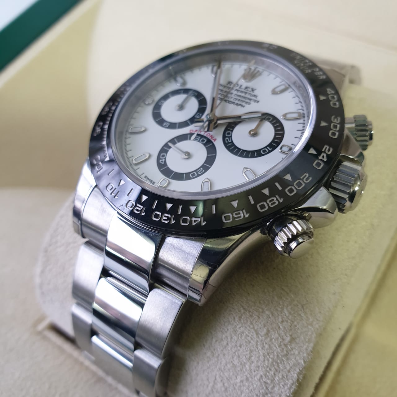 Rolex Daytona Cosmograph 40mm 116500 Cerachrom