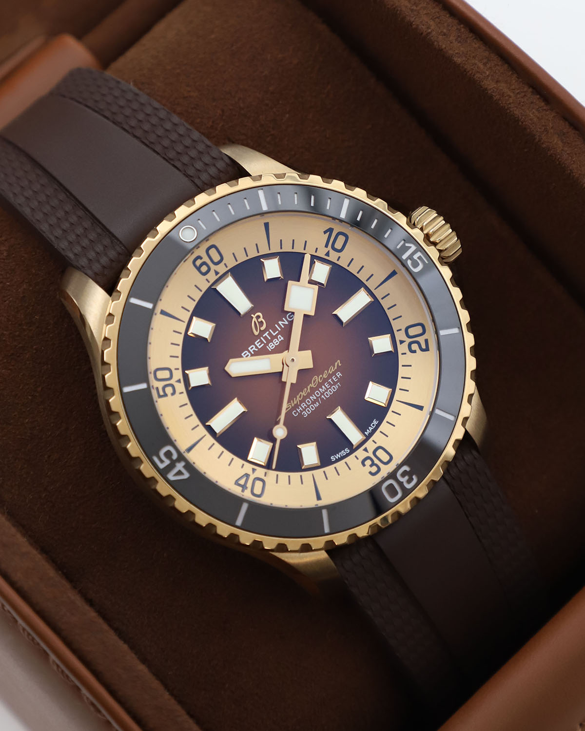 Breitling Superocean Automatic 44 mm N17376201Q1S1