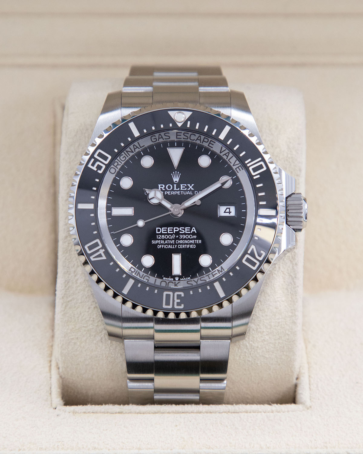 Rolex Sea-Dweller Deepsea 44 mm 136660