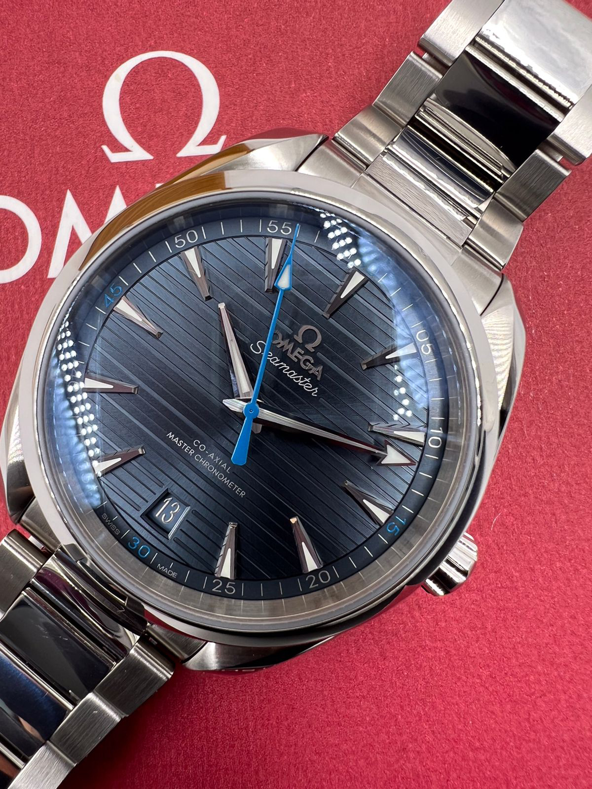 Omega Seamaster Aqua Terra 150M Co-Axial Master Chronometer 41 mm 220.10.41.21.03.002