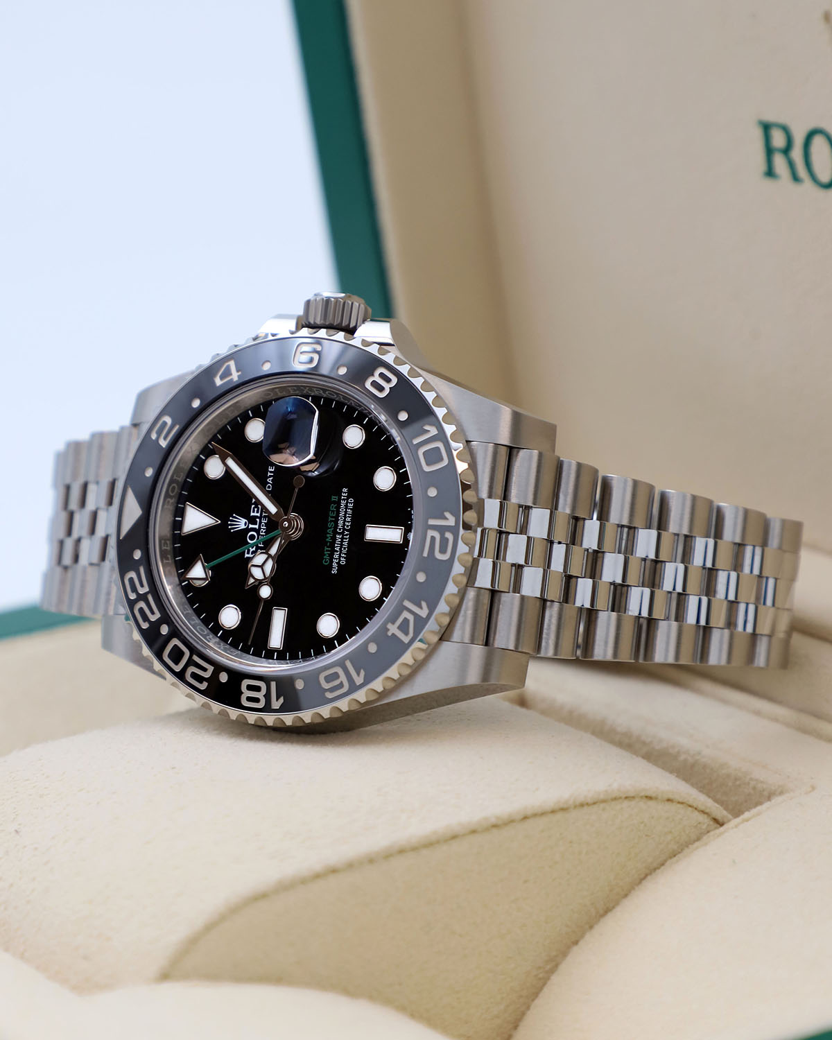 Rolex GMT-Master II 40 mm 126710GRNR