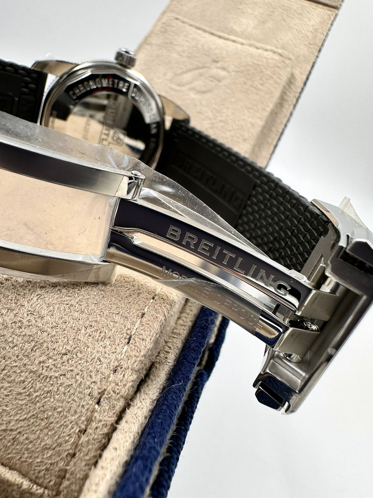 Breitling Superocean Heritage 42 mm AB2010121L1S1