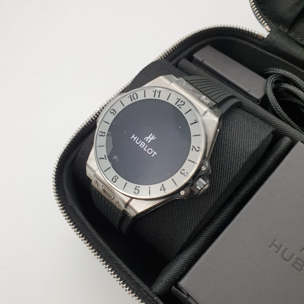 Hublot Big Bang E Titanium 42 mm 440.NX.1100.RX