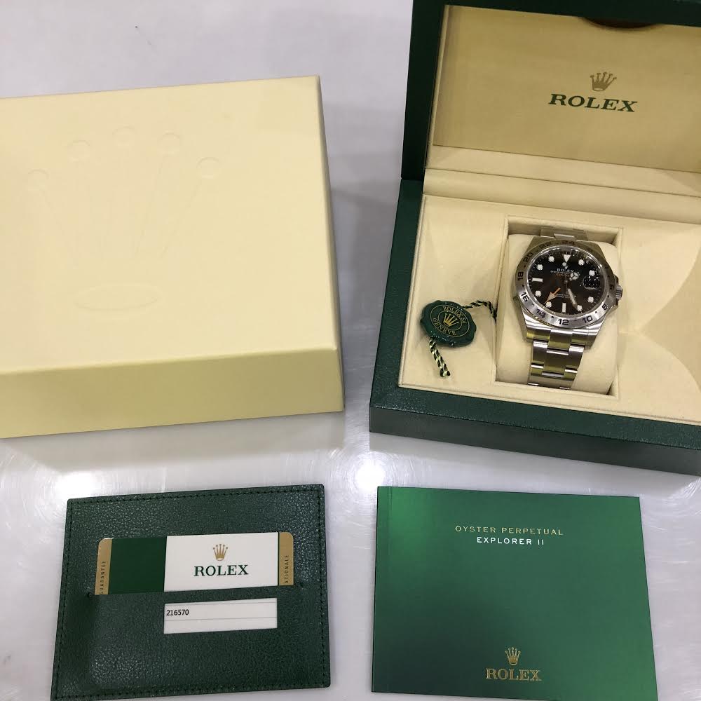 Rolex Oyster Explorer II 42 mm 216570
