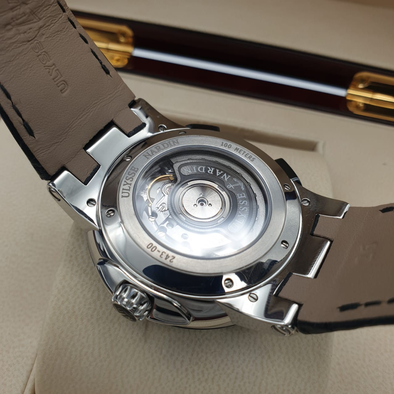 Ulysse Nardin Executive Dual Time 43 mm 243-00/42