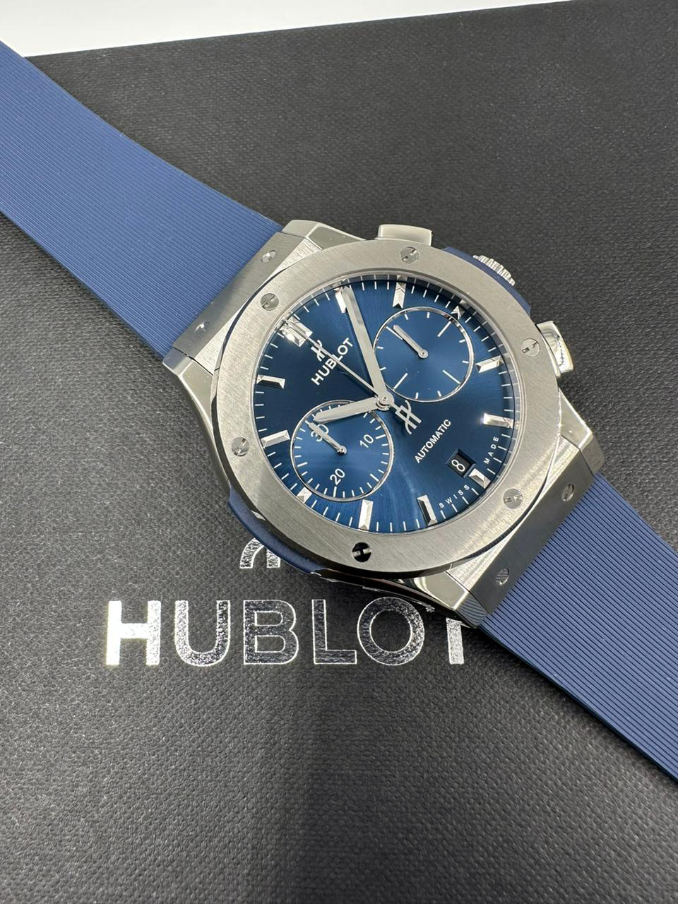Hublot Classic Fusion Chronograph Titanium Blue 45 mm 521.NX.7170.RX