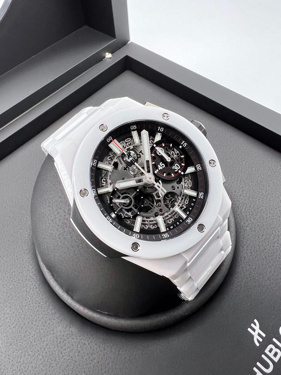 Hublot Big Bang Integrated White Ceramic 42 mm 451.HX.1123.HX