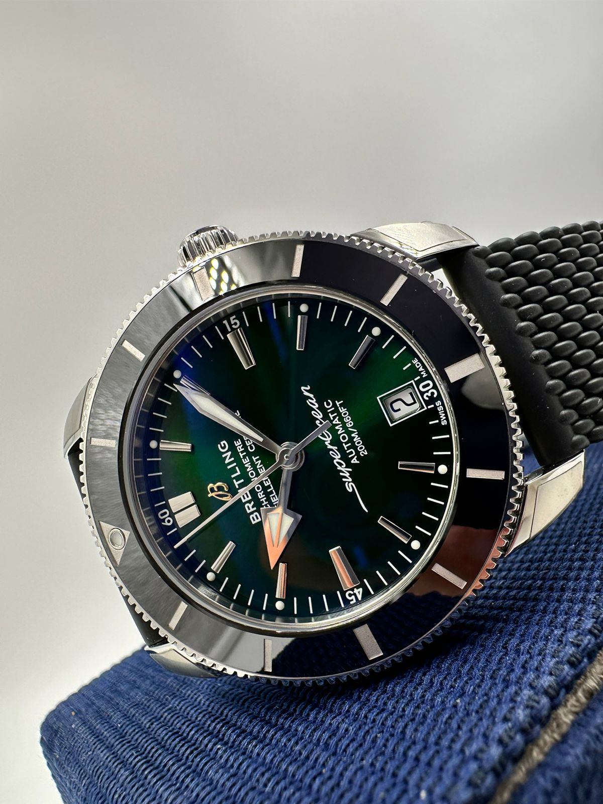 Breitling Superocean Heritage 42 mm AB2010121L1S1