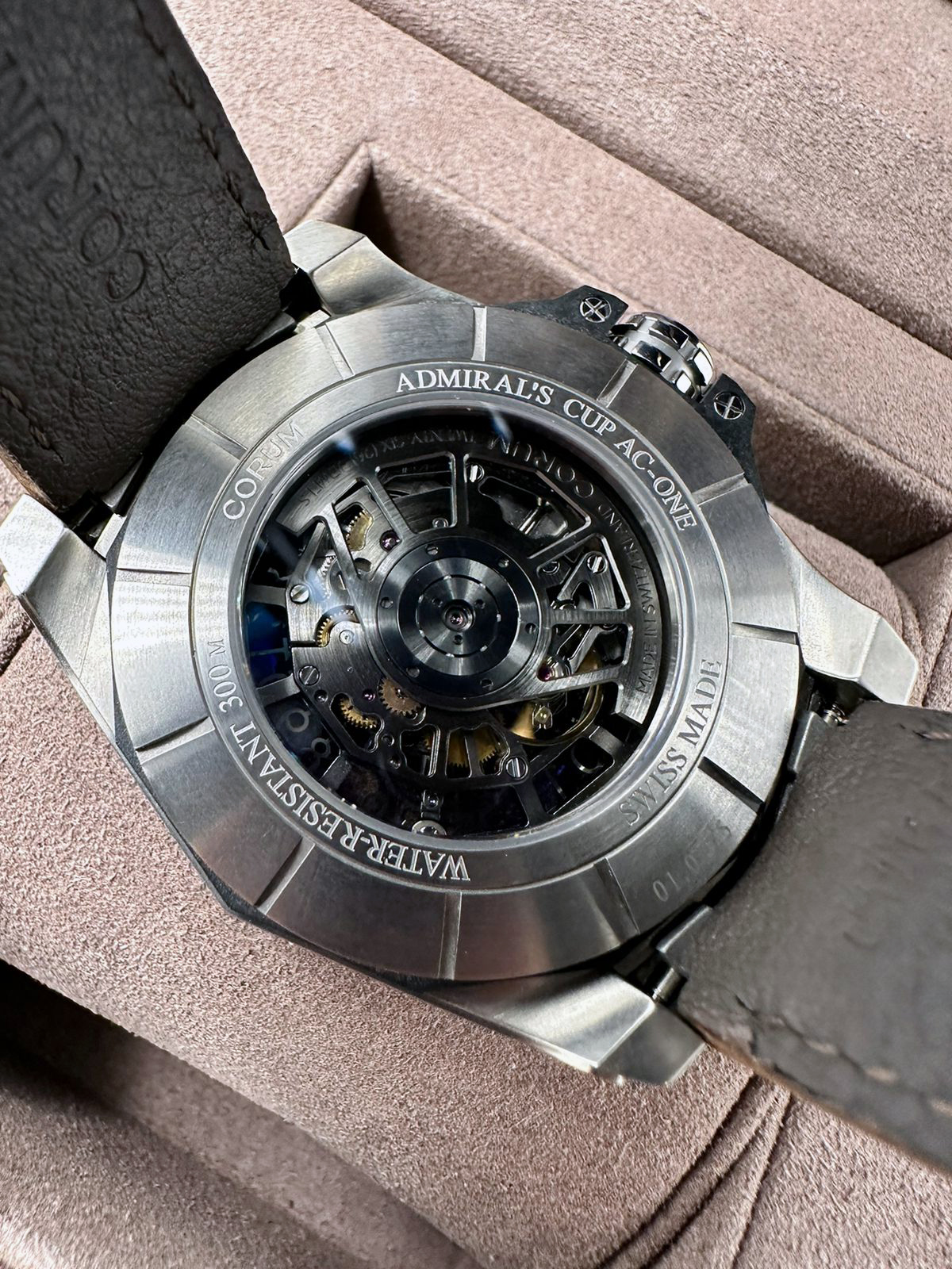 Corum Admiral AC-One 45 mm Squelette A082/03211-082.402.04/0F62 WO01