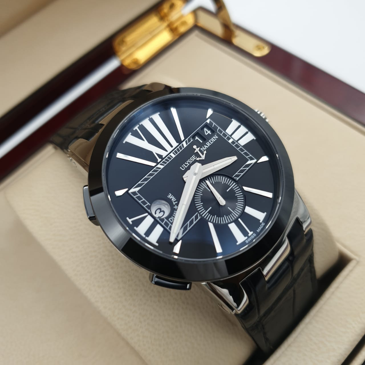Ulysse Nardin Executive Dual Time 43 mm 243-00/42