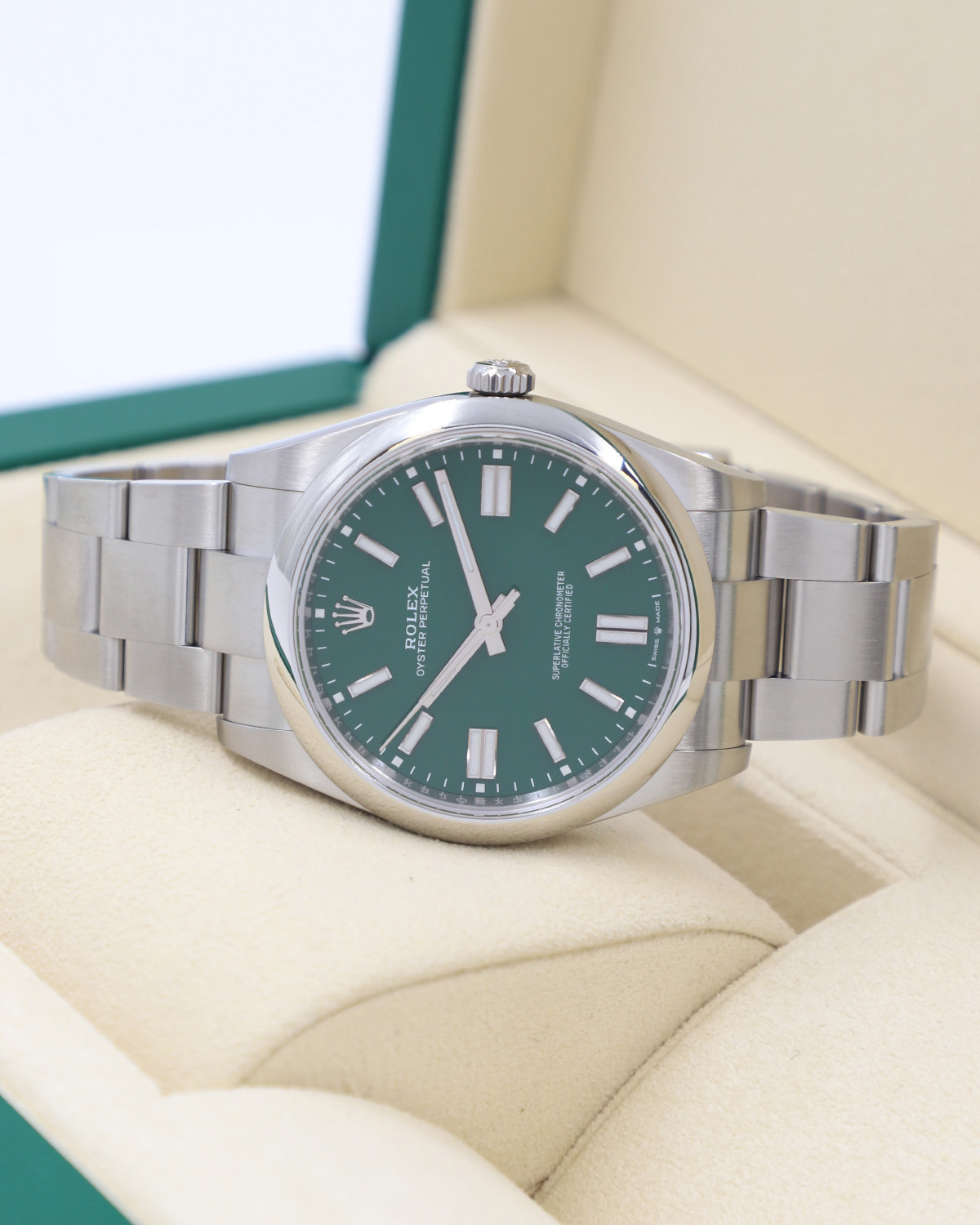 Rolex Oyster Perpetual 41 mm 124300