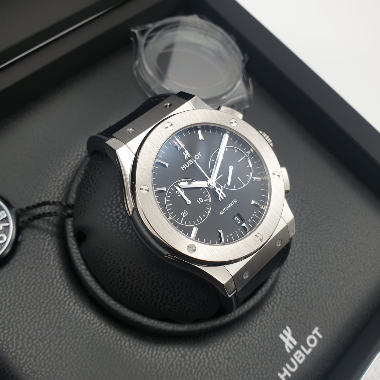 Hublot Classic Fusion Chronograph Titanium 45 mm 521.NX.1171.LR