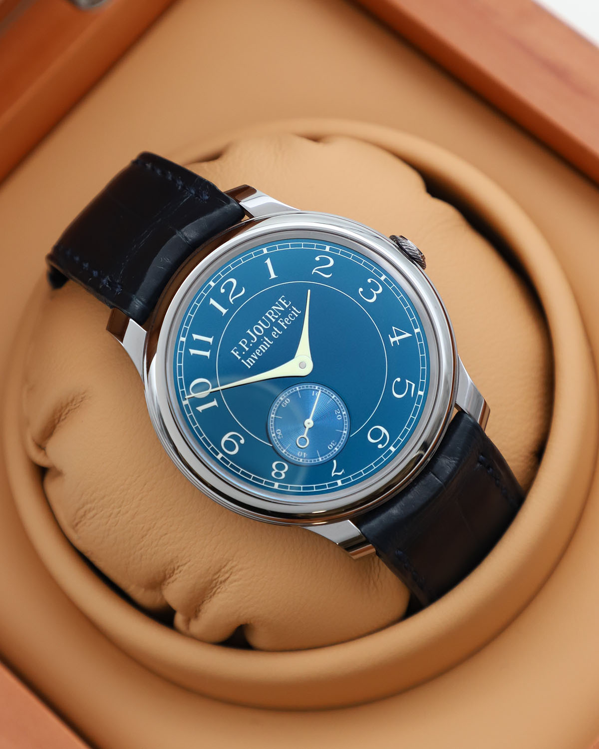F.P. Journe Classique Chronometre Bleu 39 mm