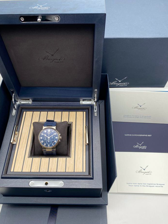 Breguet Marine Chronographe 5527 42.3 mm 5527TI/Y1/5WV