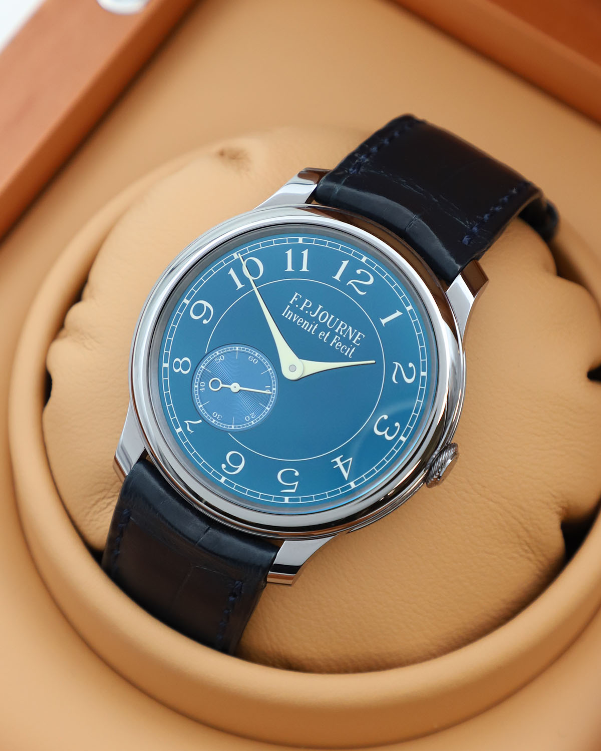 F.P. Journe Classique Chronometre Bleu 39 mm