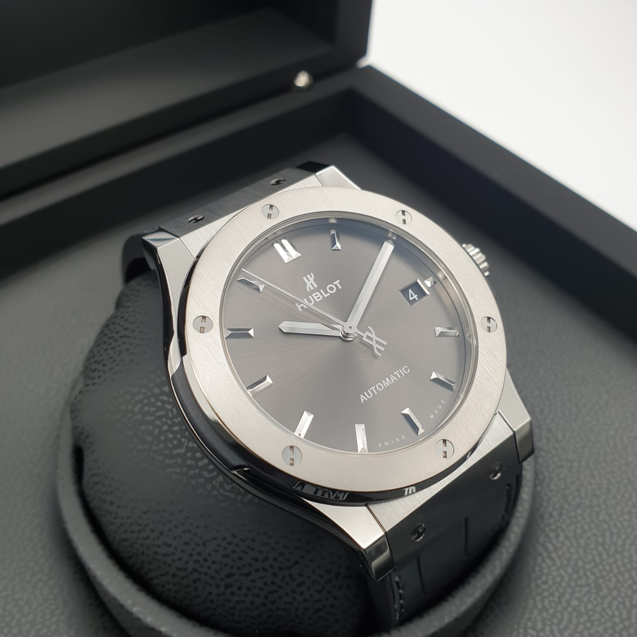 Hublot Classic Fusion Racing Grey Titanium 45 mm 511.NX.7071.LR