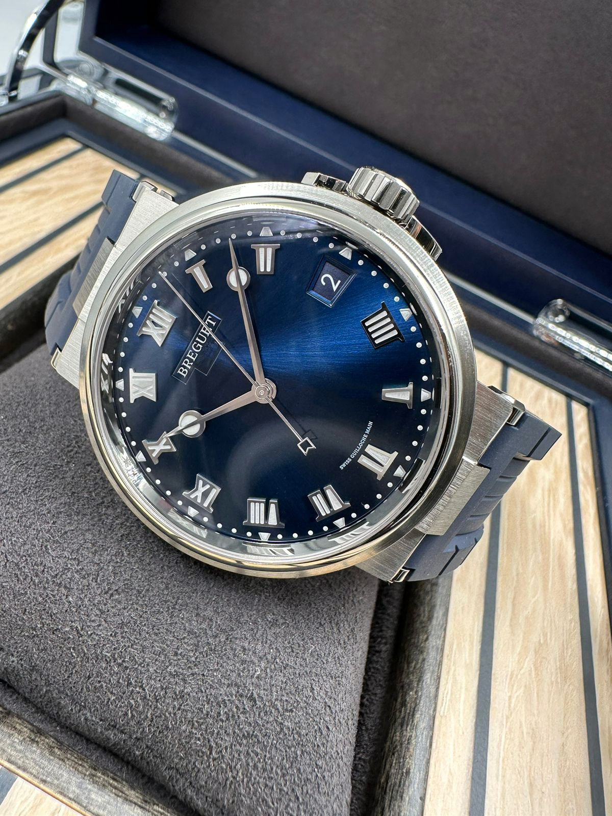 Breguet Marine 5517 40 mm 5517TI/Y1/5ZU