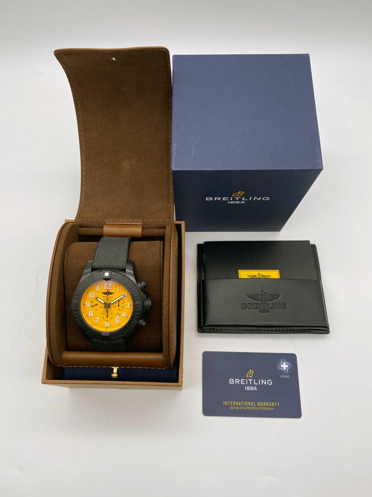 Breitling Avenger Hurricane 12H 45 mm XB0170E4/I533