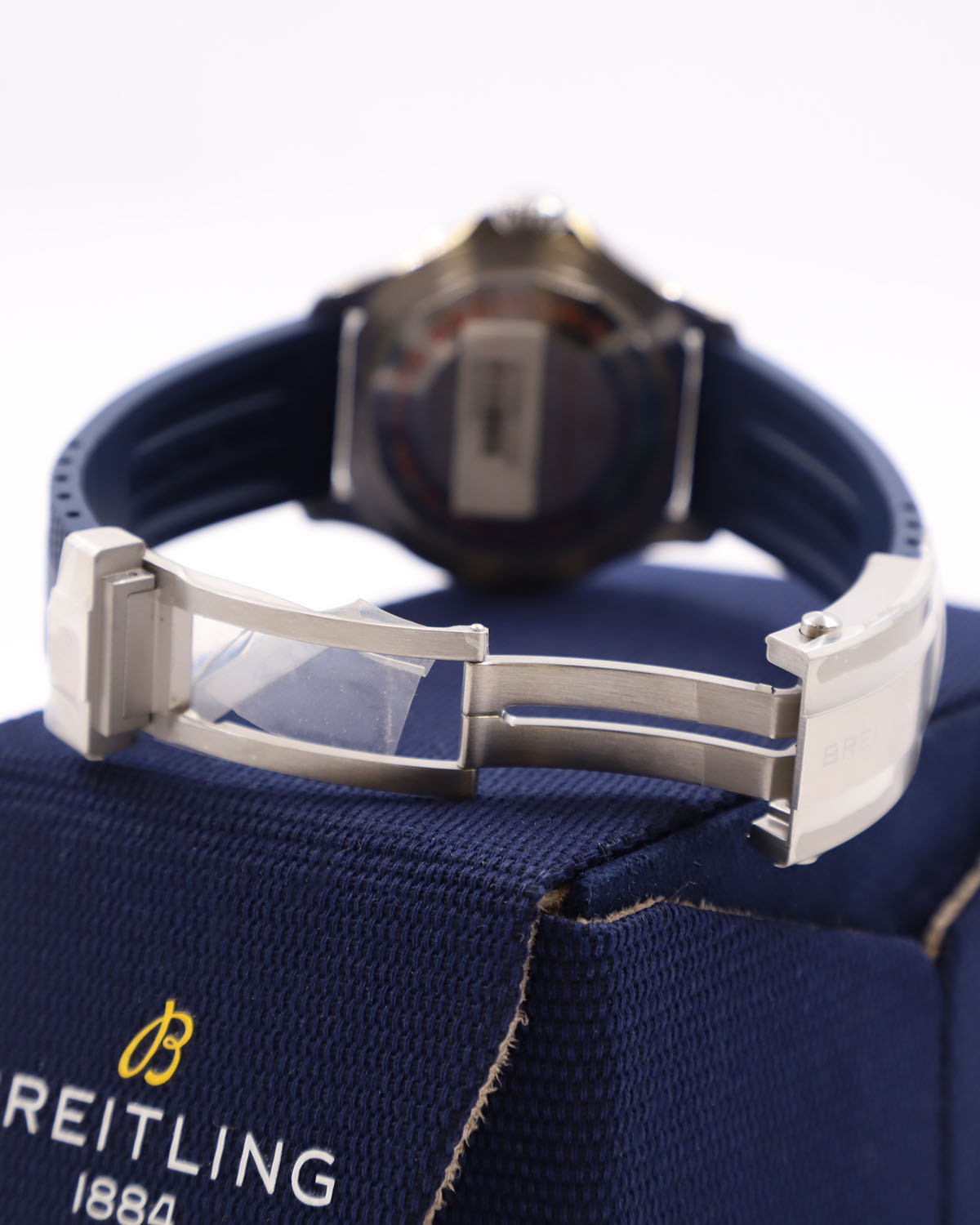 Breitling Superocean Automatic 44 mm A17376211C1S1