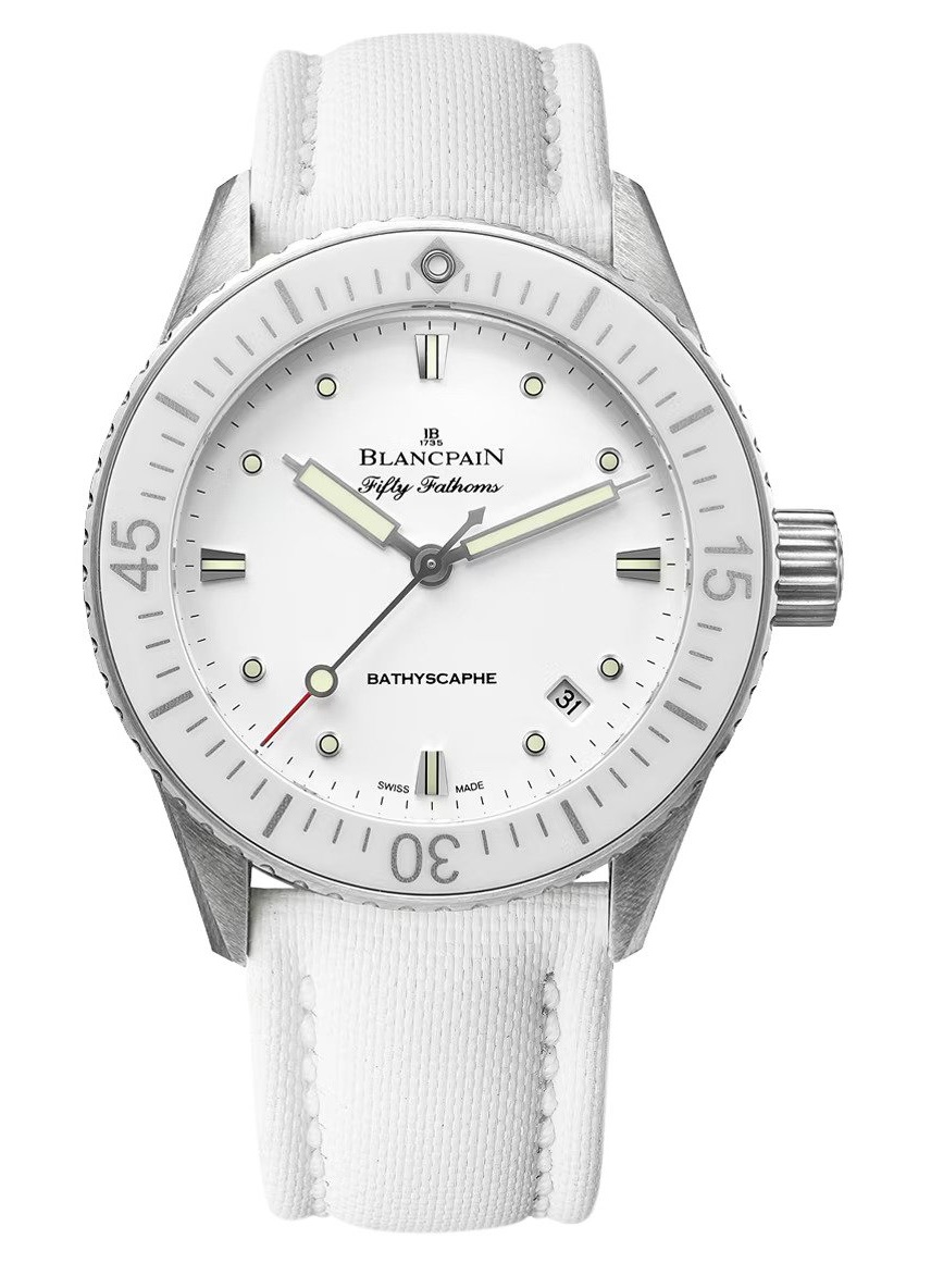 Blancpain Fifty Fathoms Bathyscaphe Valentine’s Day 38 mm 5100A-1127-W52A