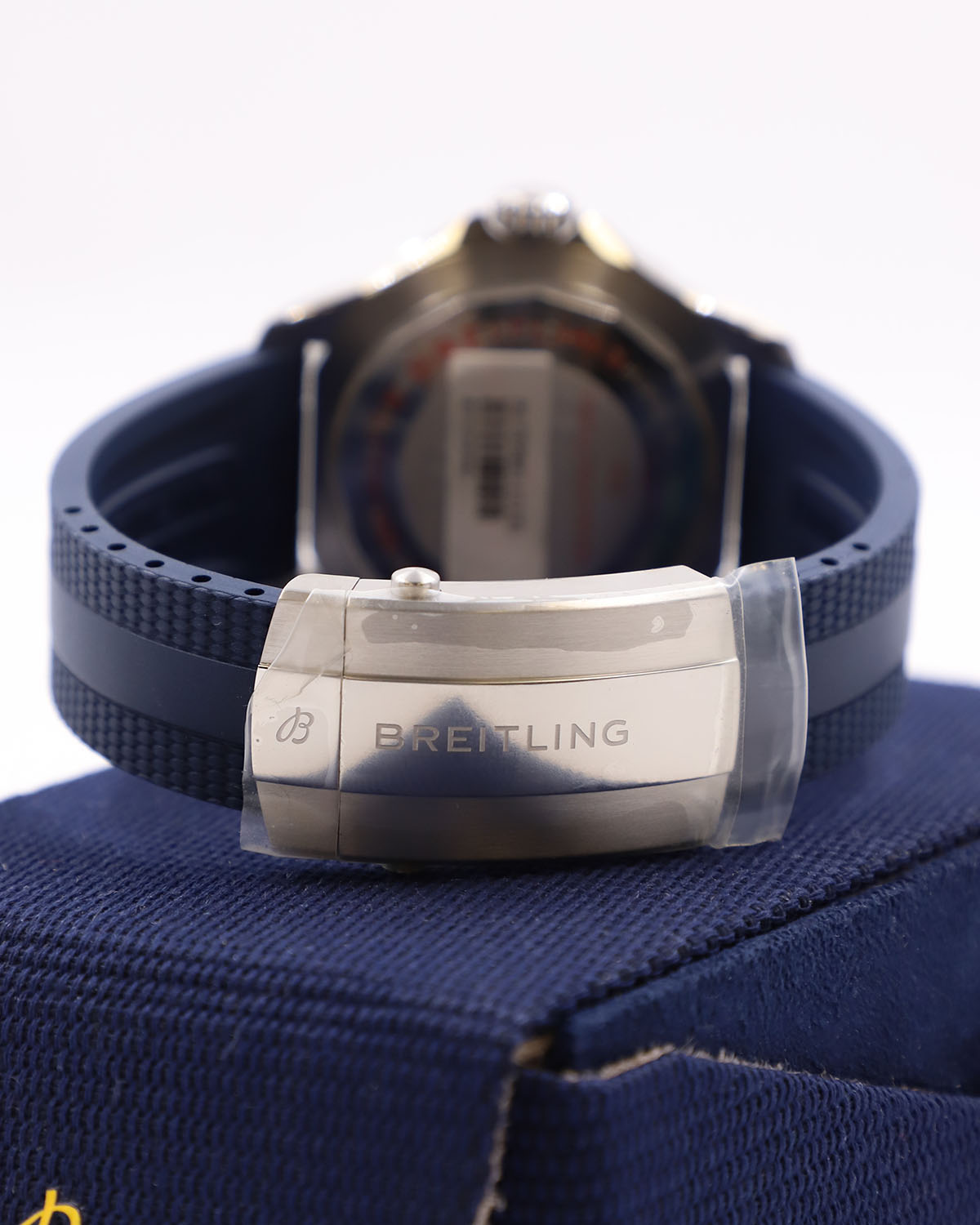 Breitling Superocean Automatic 44 mm A17376211C1S1