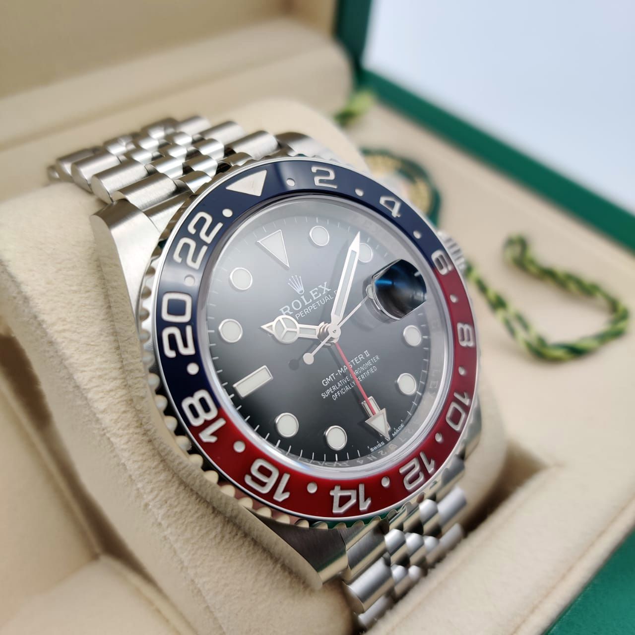Rolex GMT-Master II 40 mm 126710 Steel Pepsi