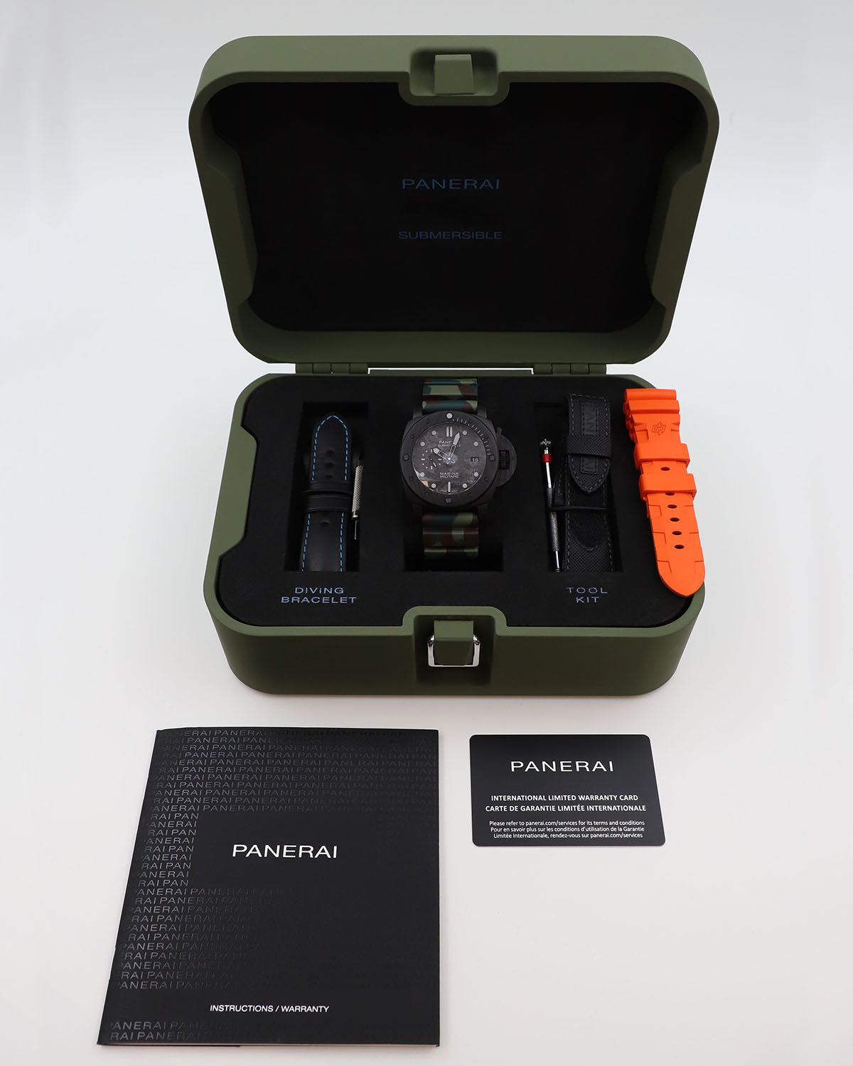 Panerai Submersible Marina Militare Carbontech 47 mm PAM00979