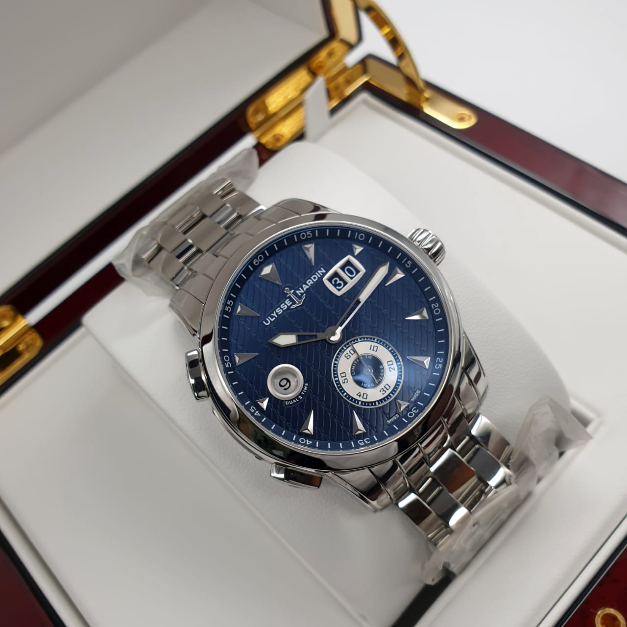 Ulysse Nardin Dual Time Manufacture 3343-126LE-7/93