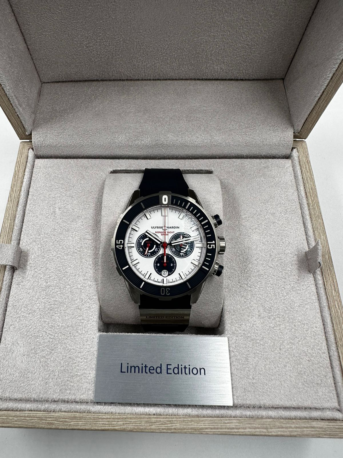 Ulysse Nardin Marine Diver Chronograph 44 mm 1503-170LE-0A-MON/3B