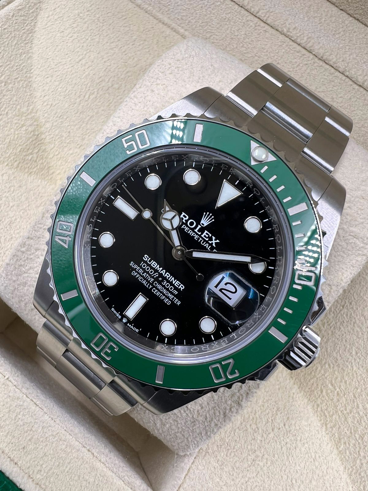 Rolex Submariner Date 41 mm 126610 Starbucks