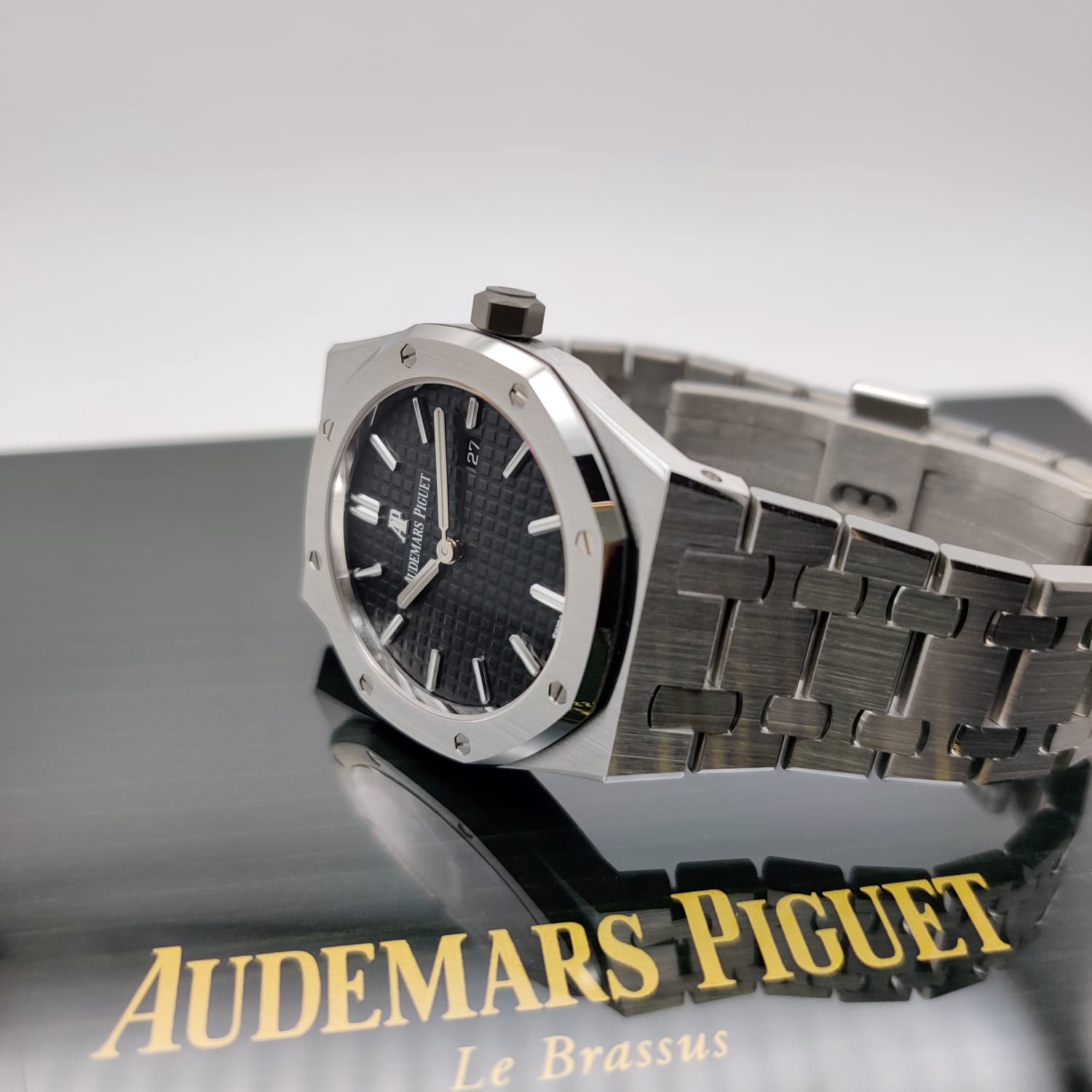 Audemars Piguet Royal Oak Quartz 33 mm 67650ST.OO.1261ST.01
