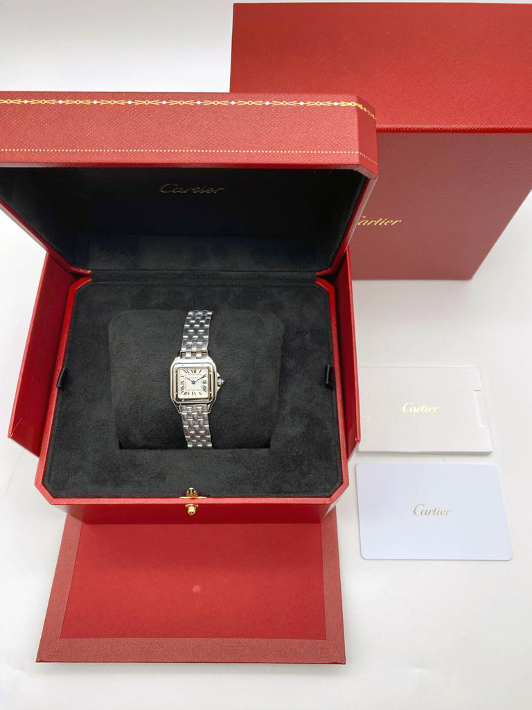 Cartier Panthere De Cartier Small 23 x 30 mm WSPN0006