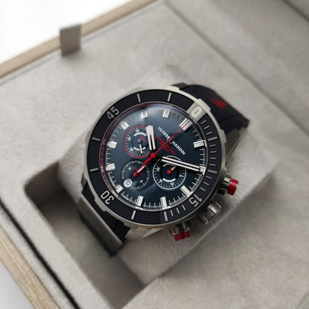 Ulysse Nardin Marine Diver Chronograph 44 mm 1503-170LE-3/93-HAMMER