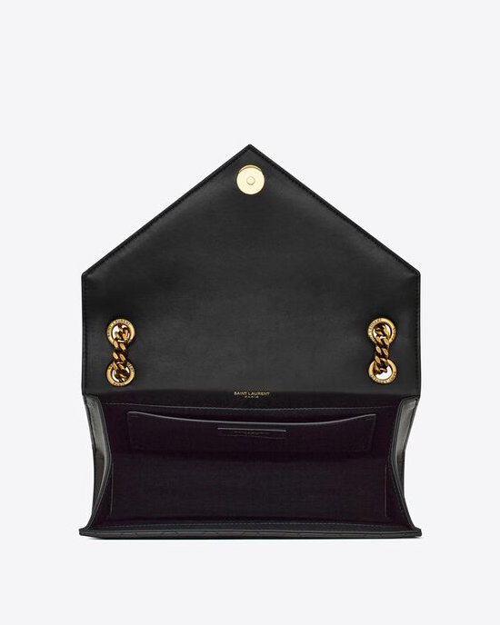 Сумка Saint Laurent Envelope Medium In Matelasse Lambskin