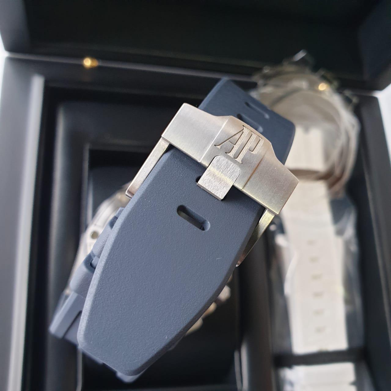 Audemars Piguet Royal Oak Offshore Selfwinding Chronograph 42 mm 26480TI.OO.A027CA.01