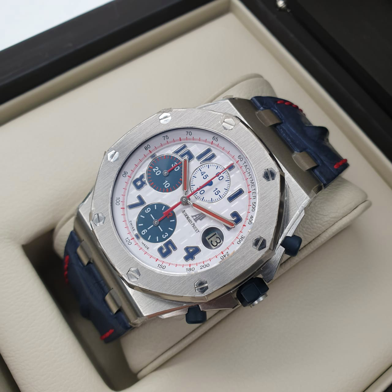 Audemars Piguet Royal Oak Offshore Tour Auto 2012 42 mm 26208ST.00.D305CR.01