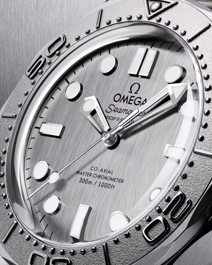Omega Seamaster Diver 300M Co-Axial Master Chronometer 42 mm 210.30.42.20.06.002