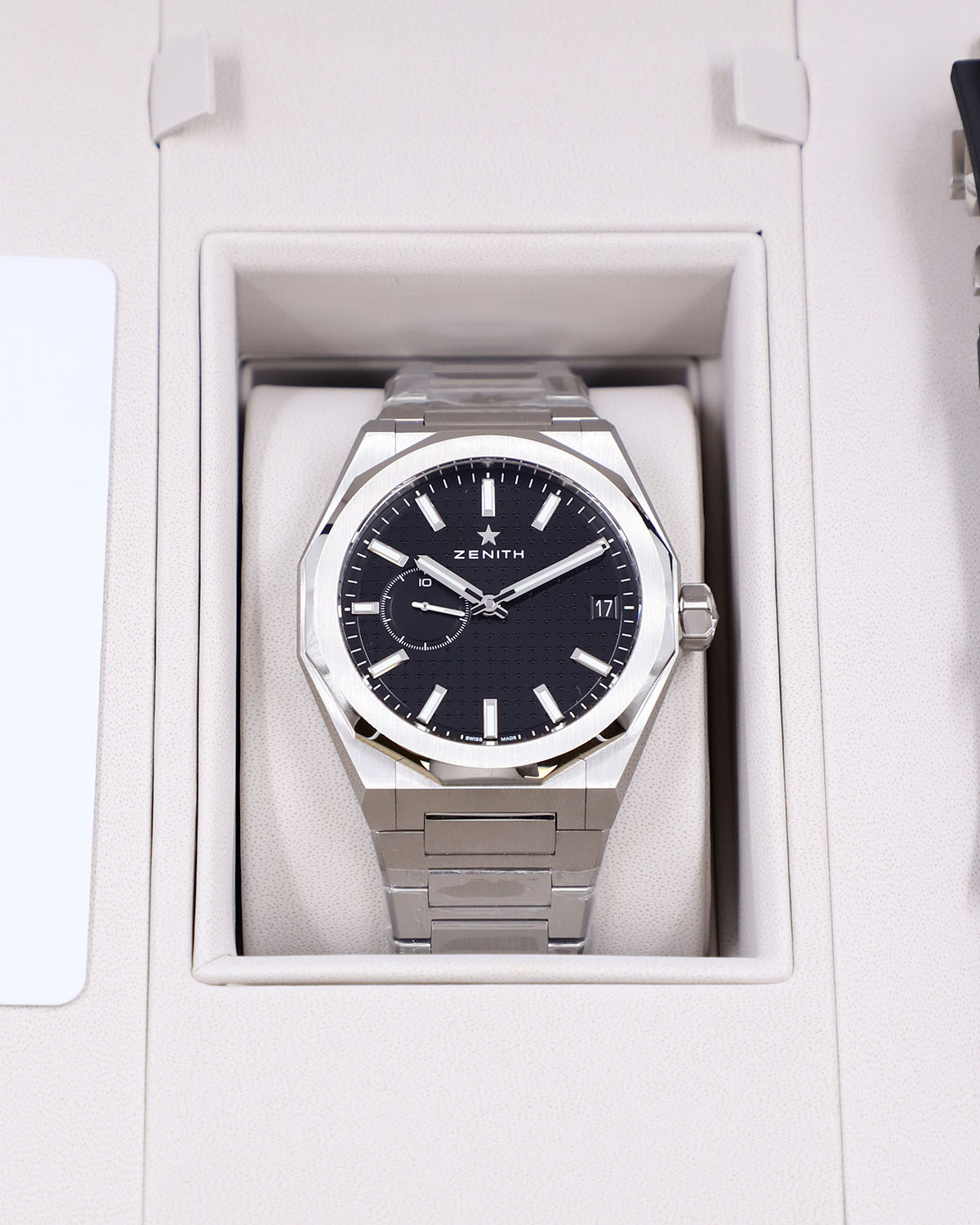Zenith Defy Skyline 41 mm 03.9300.3620/21.I001