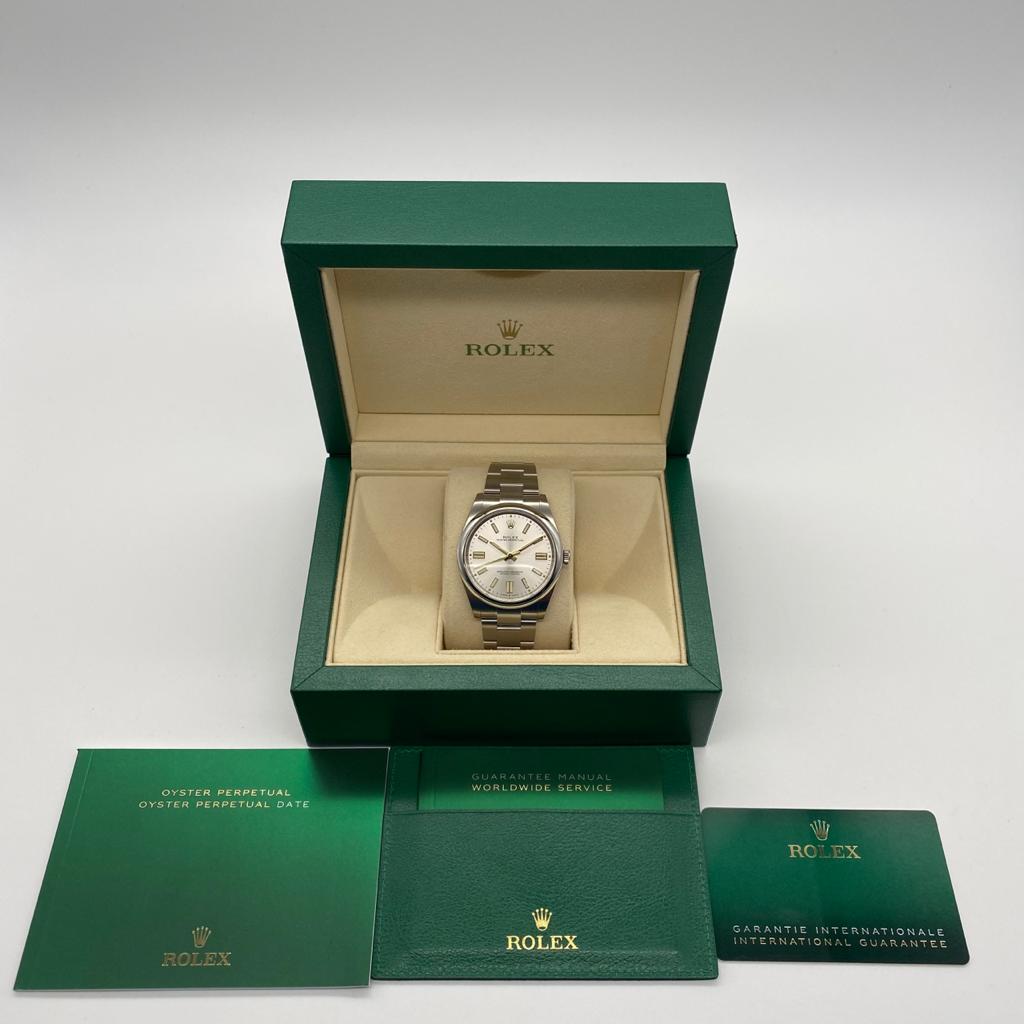 Rolex Oyster Perpetual 41 mm 124300