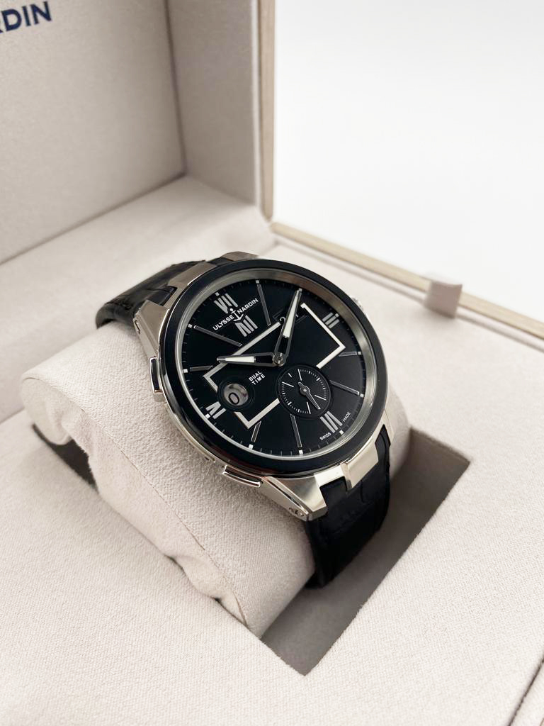 Ulysse Nardin Executive Blast Dual  Time 42 mm 243-20/42