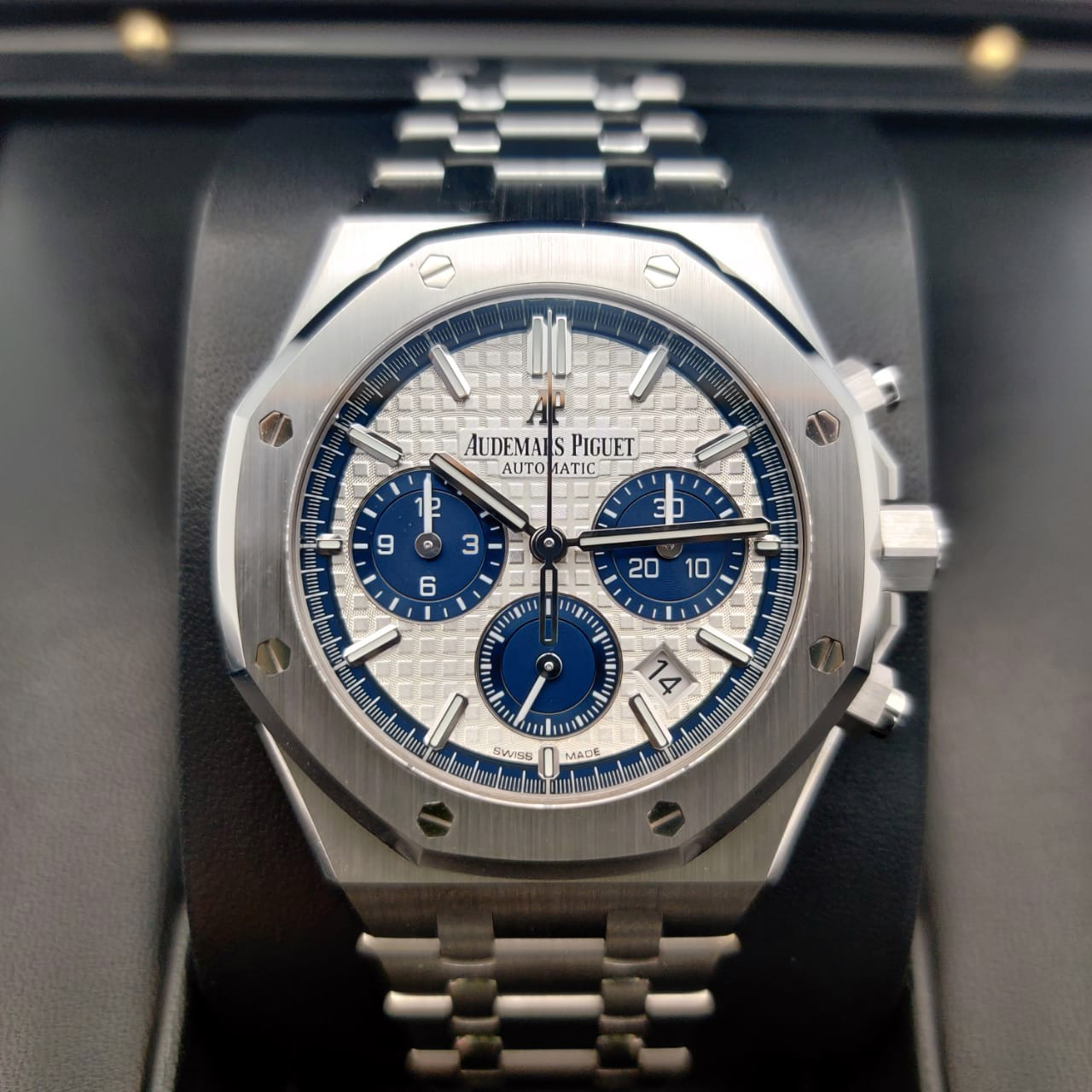 Audemars Piguet Royal Oak Selfwinding Chronograph 38 mm 26315ST.OO.1256ST.01