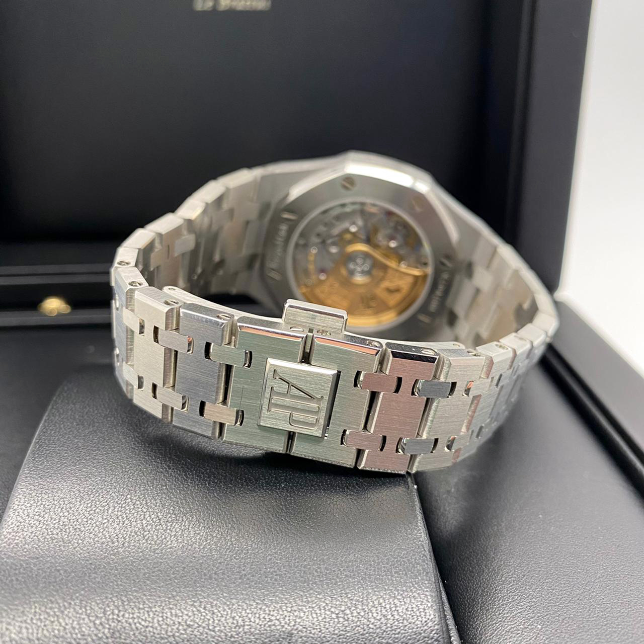 Audemars Piguet Royal Oak Selfwinding 37 mm 15450ST.OO.1256ST.02