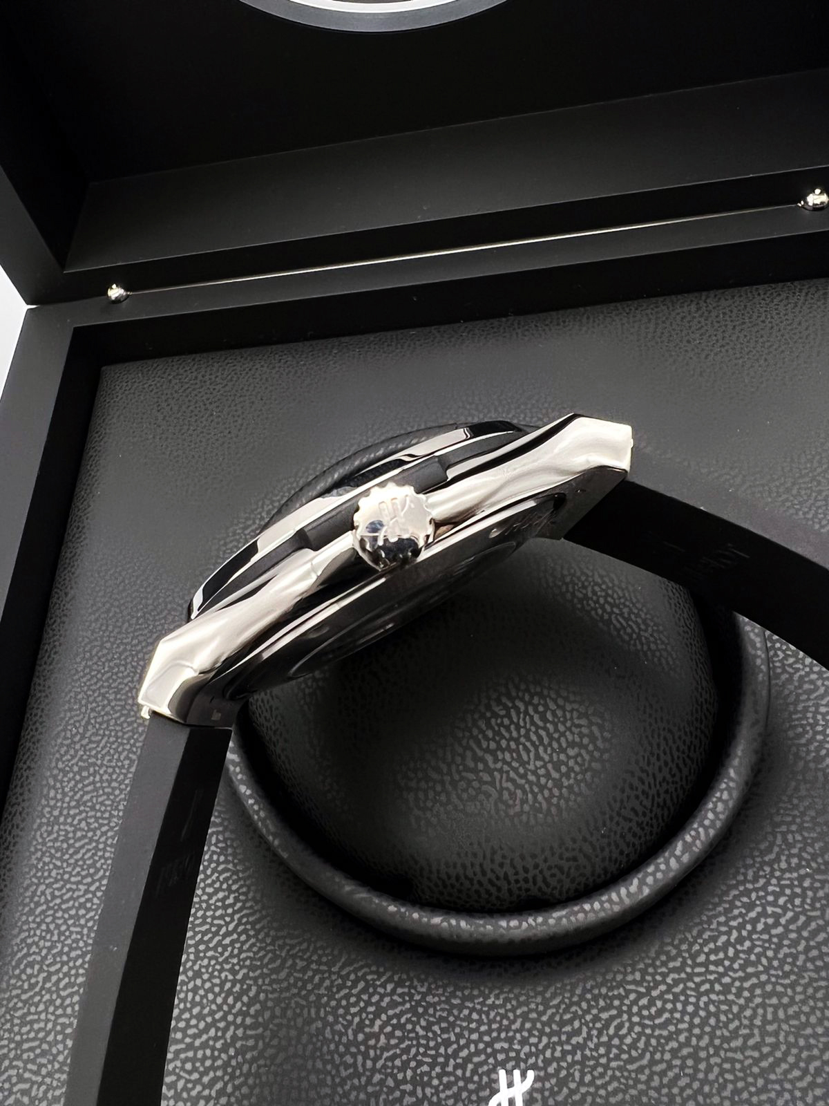Hublot Classic Fusion Titanium Black 45 mm 511.NX.1171.RX
