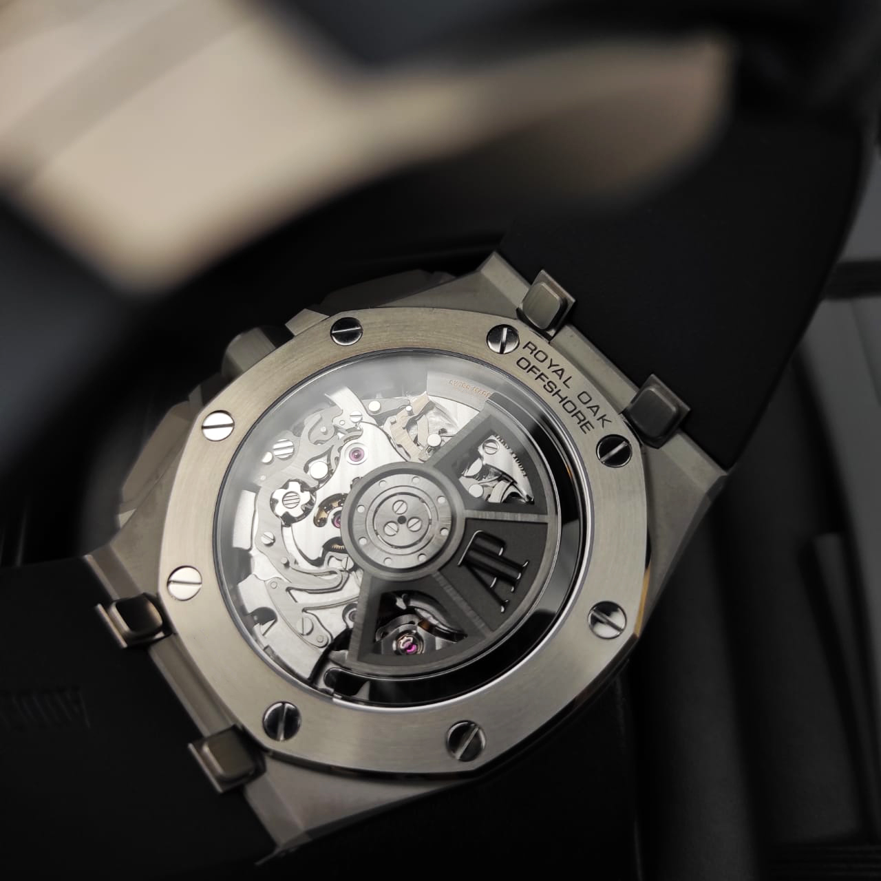 Audemars Piguet Royal Oak Offshore Chronograph 43 mm 26420IO.OO.A009CA.01