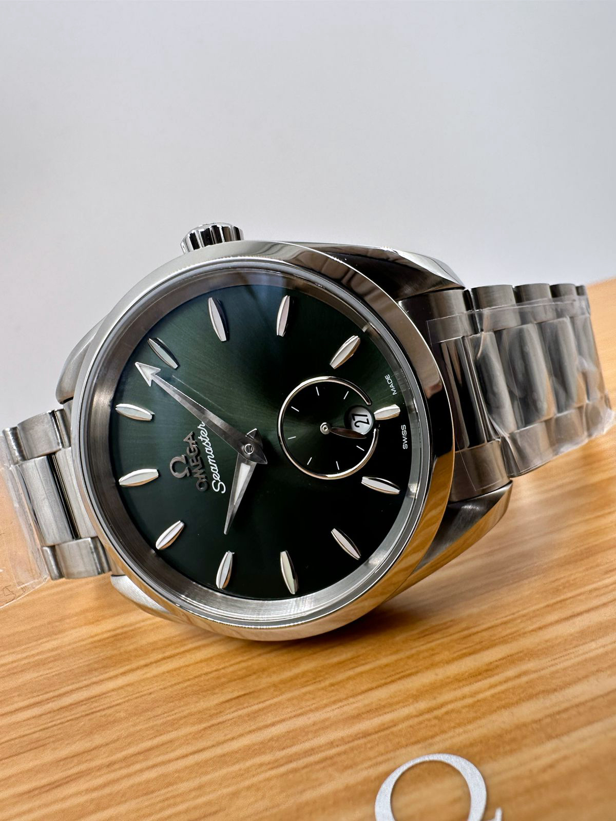 Omega Seamaster Aqua Terra 150M Co-Axial Master Chronometer Small Seconds 38 mm 220.10.38.20.10.001