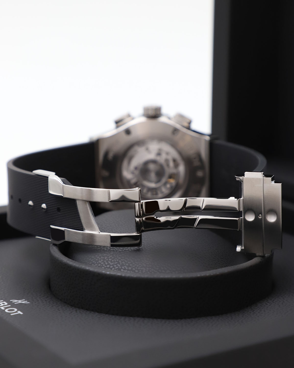 Hublot Classic Fusion Chronograph 45 mm Titanium 521.NX.1171.RX
