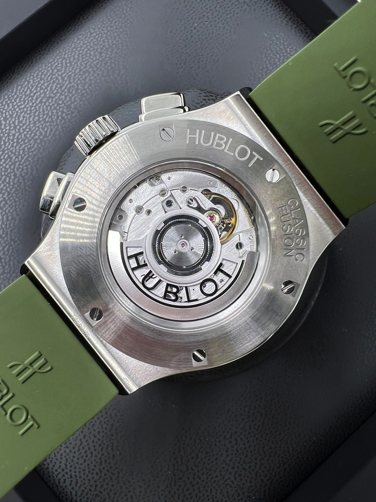 Hublot Classic Fusion Chronograph Titanium Green 45 mm  521.NX.8970.RX
