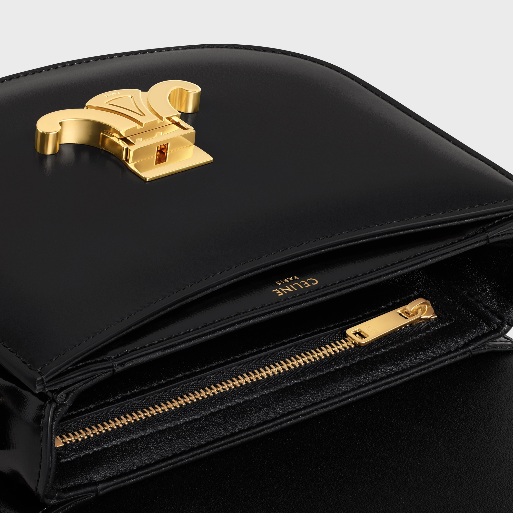 Сумка Celine Besace Clea In Shiny Calfskin Black 110413BF4.38NO