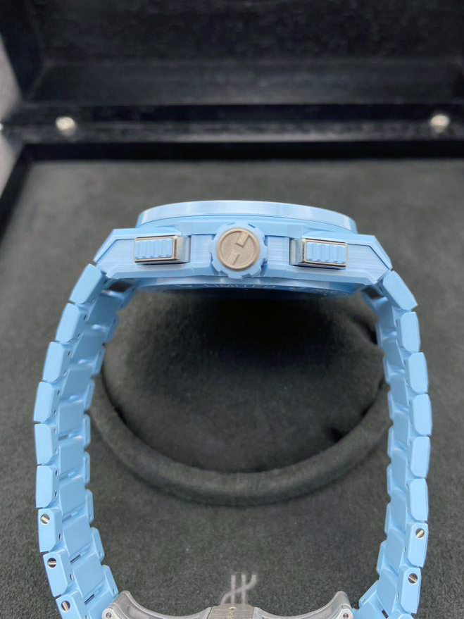 Hublot Big Bang Integrated Sky Blue Ceramic 42 mm 451.EX.5120.EX
