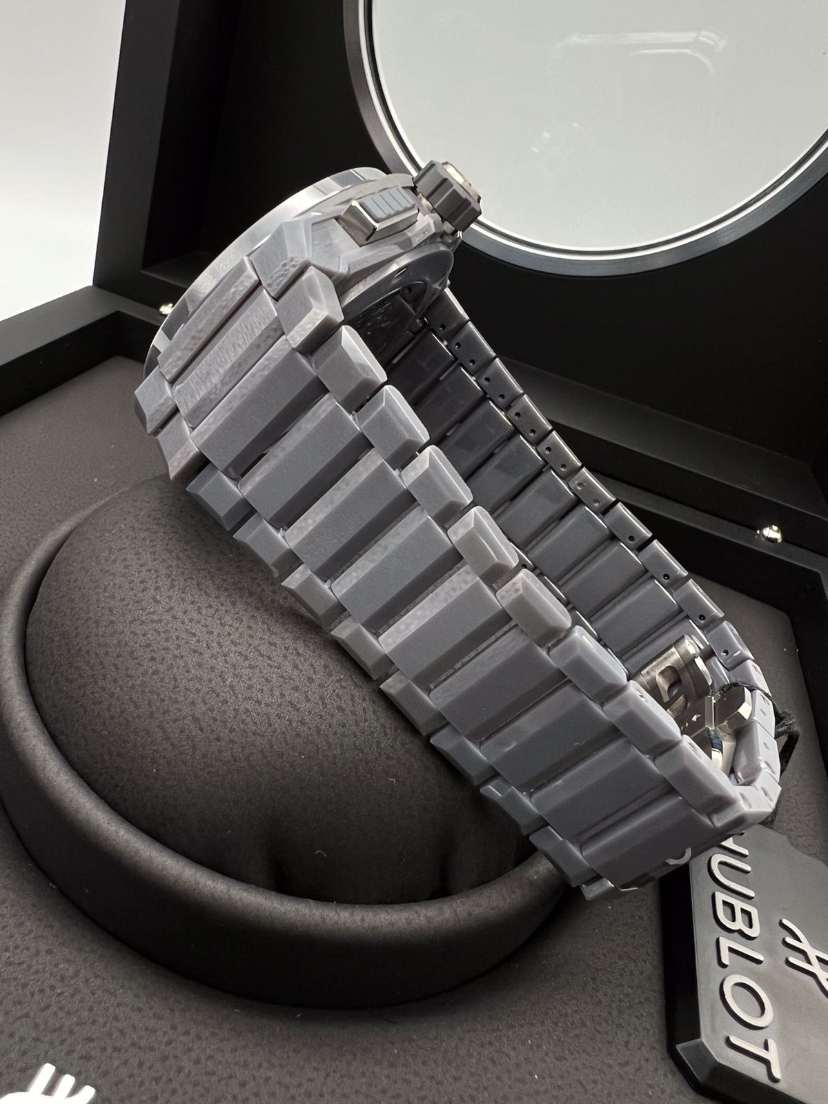 Hublot Big Bang Integrated Grey Ceramic 42 mm 451.FX.6923.FX